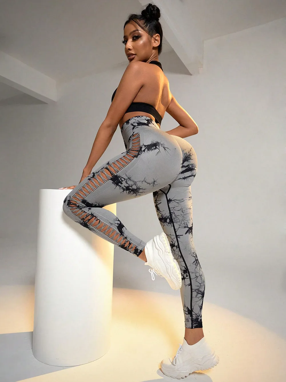 Sexy Hollow Black Seamless Leggings Women Fitness Leggings Gym Yoga Pants High Waist Yoga Pants Sports Female Clothing