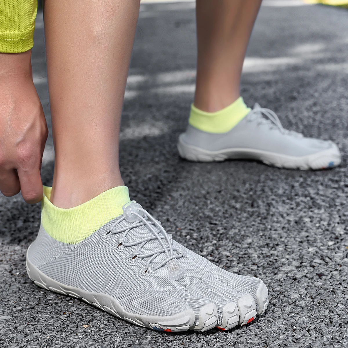 Five Finger Sneaker Ultralight Swim Beach Barefoot Shoes Wading Water Shoes Five Toes Shoes Fitness Running Yoga Footwear