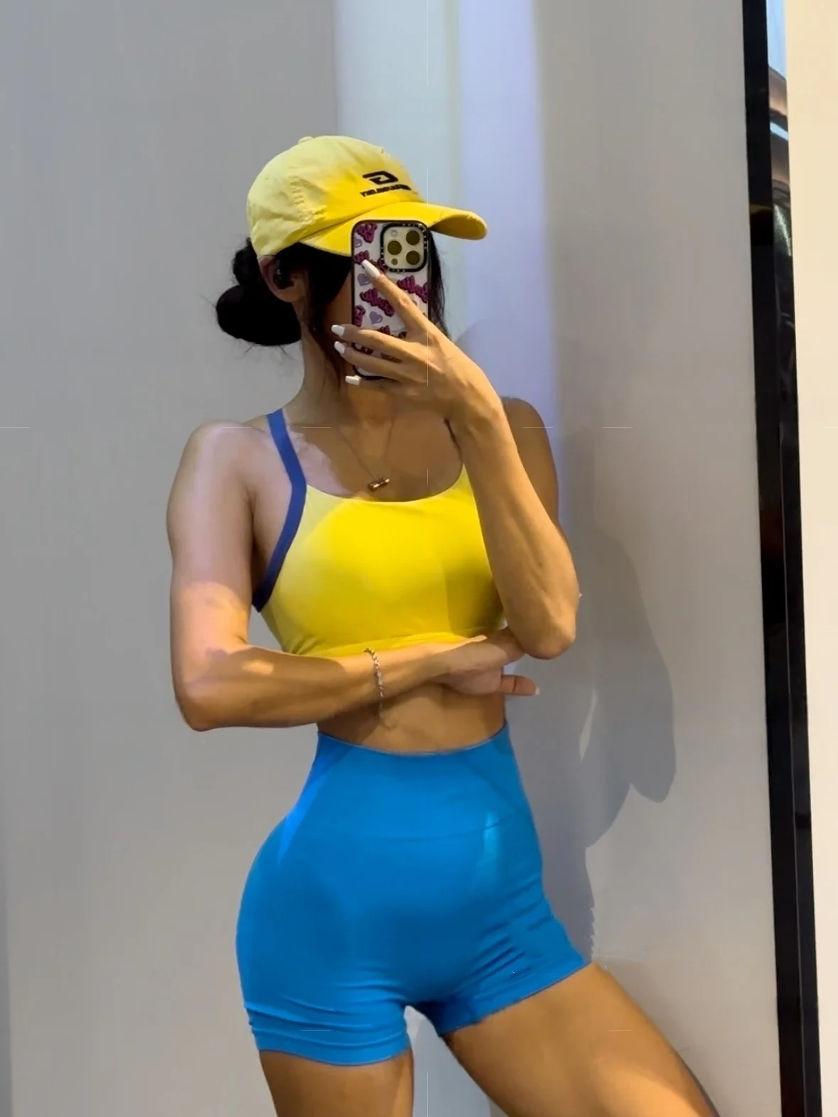 Women's Color Block Sports Bra with Fixed Padded, Beauty Back Tank Top for Running Fitness Yoga