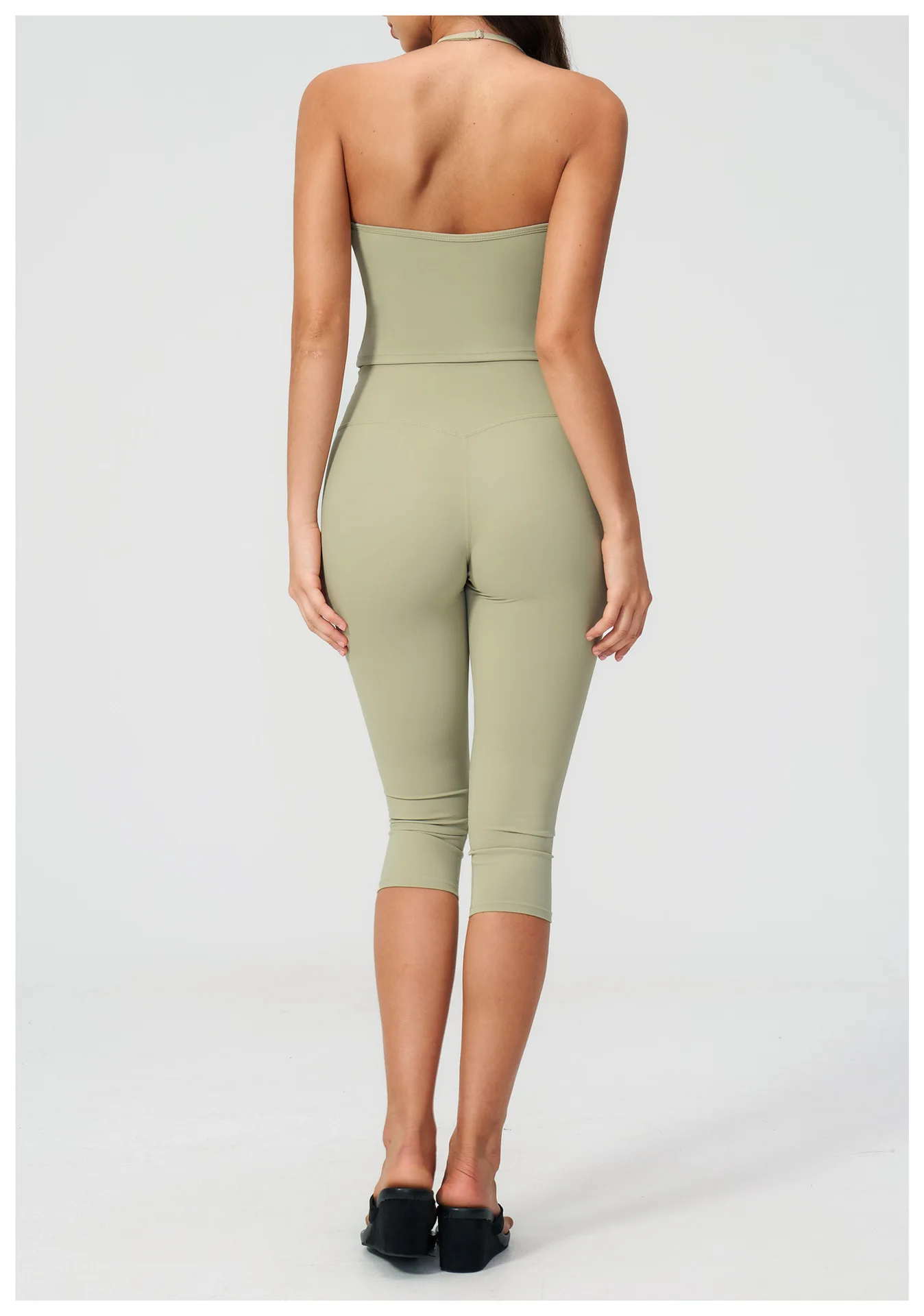 Sports Set Two Pieces Yoga Set Women's Sports Set Quick Drying Short Sleeve Fitness Set Gym Running Slim Capri Pants Sportswear