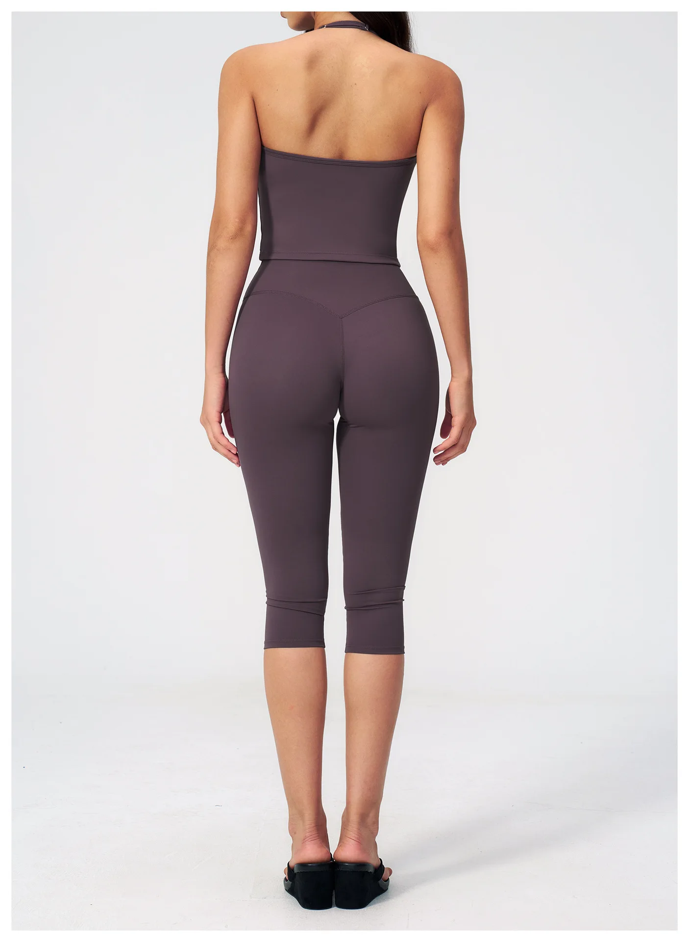 Sports Set Two Pieces Yoga Set Women's Sports Set Quick Drying Short Sleeve Fitness Set Gym Running Slim Capri Pants Sportswear