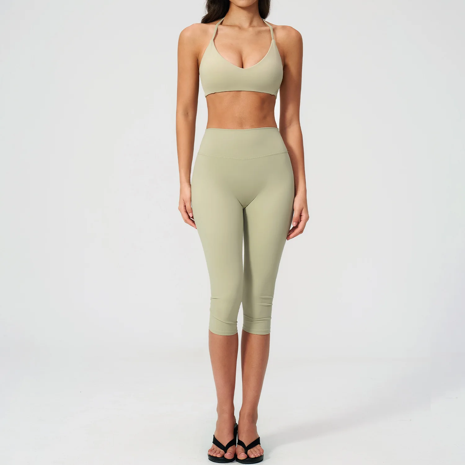 Sports Set Two Pieces Yoga Set Women's Sports Set Quick Drying Short Sleeve Fitness Set Gym Running Slim Capri Pants Sportswear
