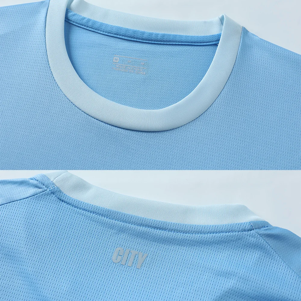 Men's Casual Sports Football Jersey with Round Neckline, Paired with Stylish Breathable Shorts, for a Comfortable Football Set