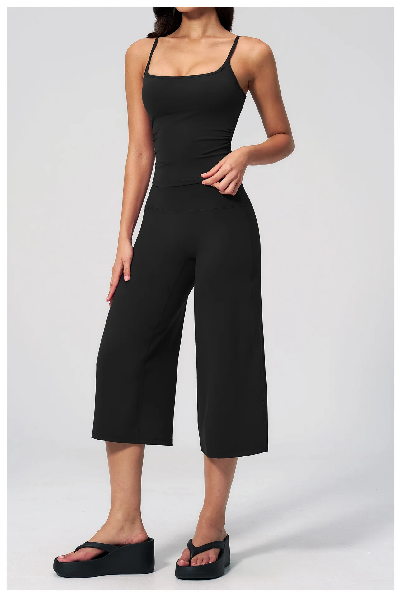 Sports Set Capri Pants Gym Clothes Women's Tracksuit Yoga Suit For Fitness Athletic Wear Short Underwear Training Workout Outfit