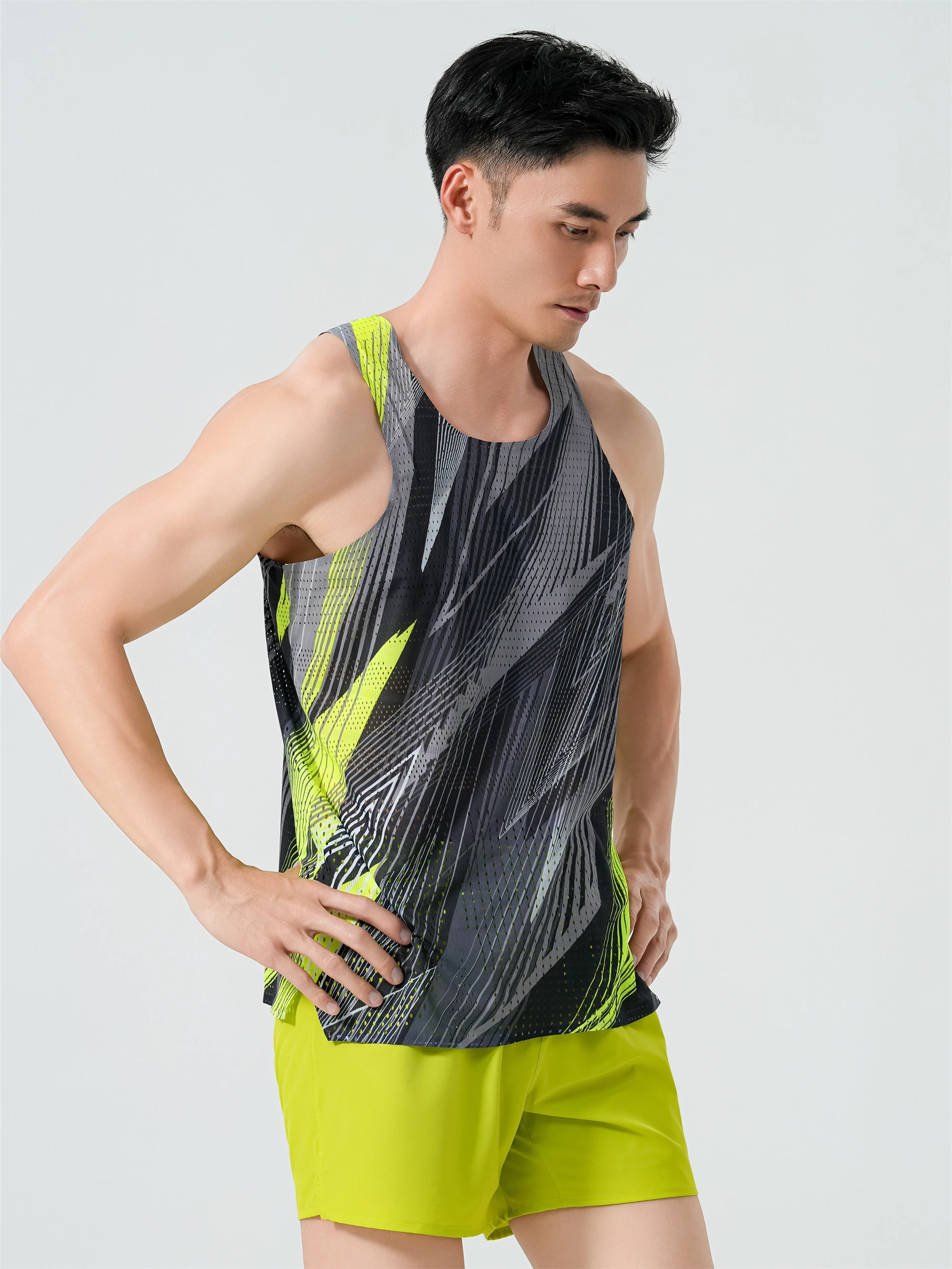 Mens Running Vests Ultralight Clothing Athletics Tank Tops Outdoor Sports Gym Fitness Guys Marathon Sleeveless Shirts Breathable