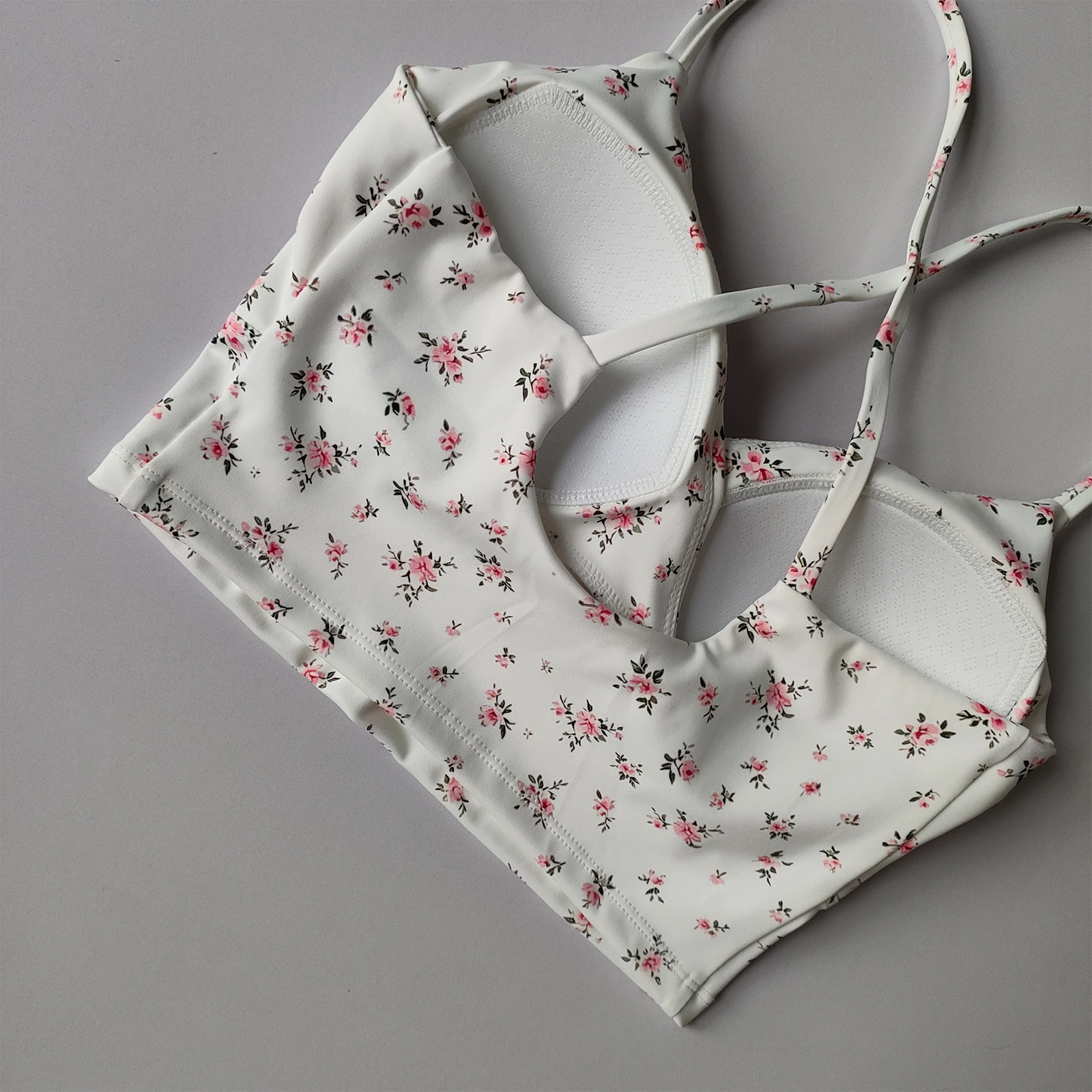 Cherry Print Yoga Vest Women with Chest Pad Fixed Cup Beautiful Back Sports Bra Running Fitness Clothing Outer Wear Suspenders