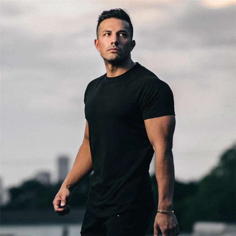 New Summer Leisure Running T-shirt Gym Training Tops Elastic Cotton Pure Color Short Sleeve Sports T-shirt Men Sportswear