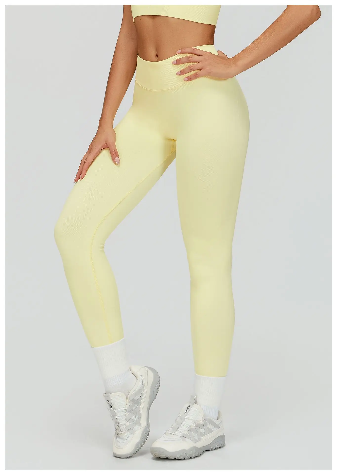 Seamless Yoga Leggings Women's Fitness Pants Jogging Cycling Workout Pants Summer Breathable Sports Leggings High Waist Tights