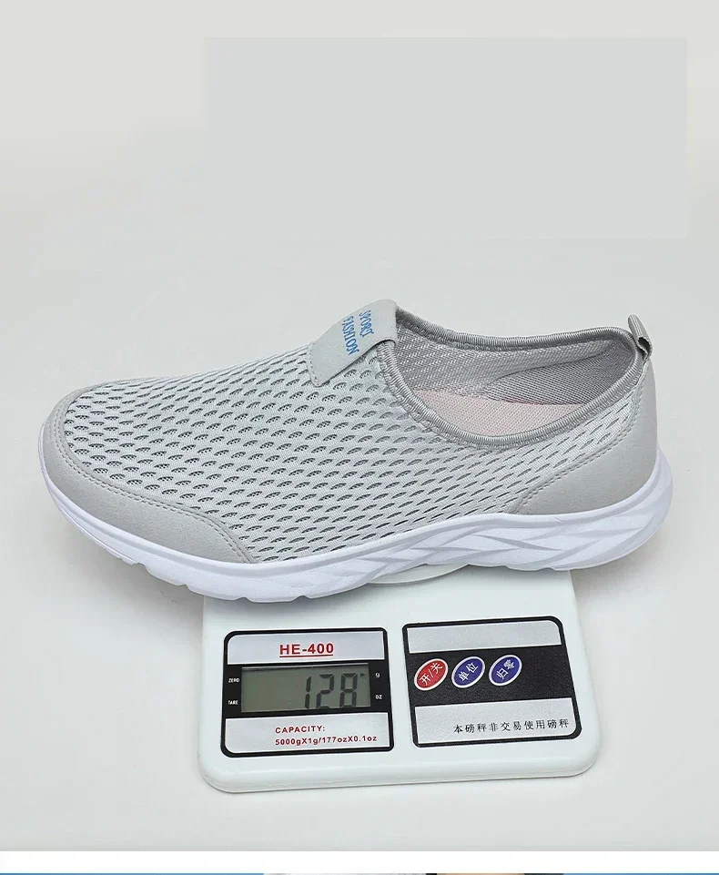 Men Loafers Light Walking Breathable Summer Comfortable Women Casual Shoes Men Sneakers Couple Shoes Plus Size