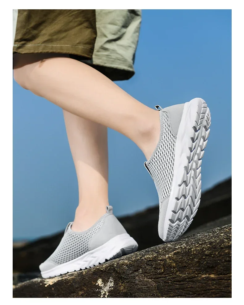 Men Loafers Light Walking Breathable Summer Comfortable Women Casual Shoes Men Sneakers Couple Shoes Plus Size