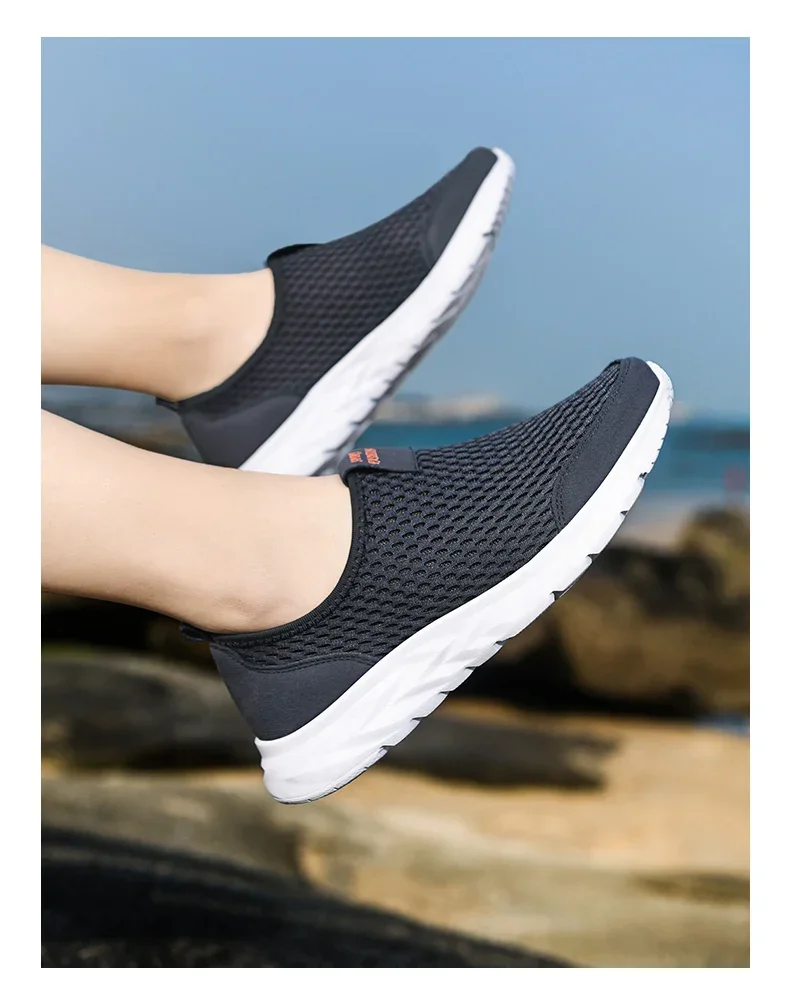 Men Loafers Light Walking Breathable Summer Comfortable Women Casual Shoes Men Sneakers Couple Shoes Plus Size