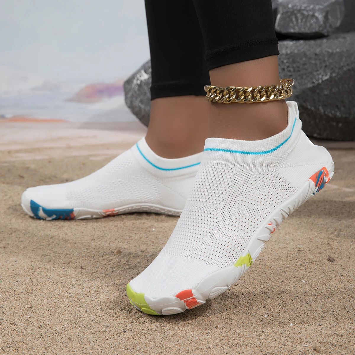Unisex Barefoot Water Shoes Anti-Slip Quick-Drying Outdoor Beach Wading Swimming Aqua Shoe Outdoor Activities Surfing Sneakers