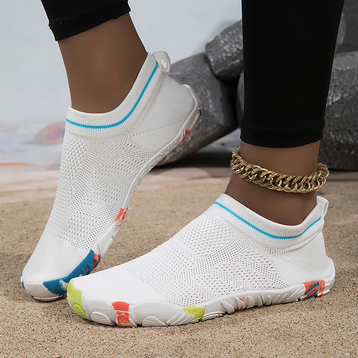 Unisex Barefoot Water Shoes Anti-Slip Quick-Drying Outdoor Beach Wading Swimming Aqua Shoe Outdoor Activities Surfing Sneakers