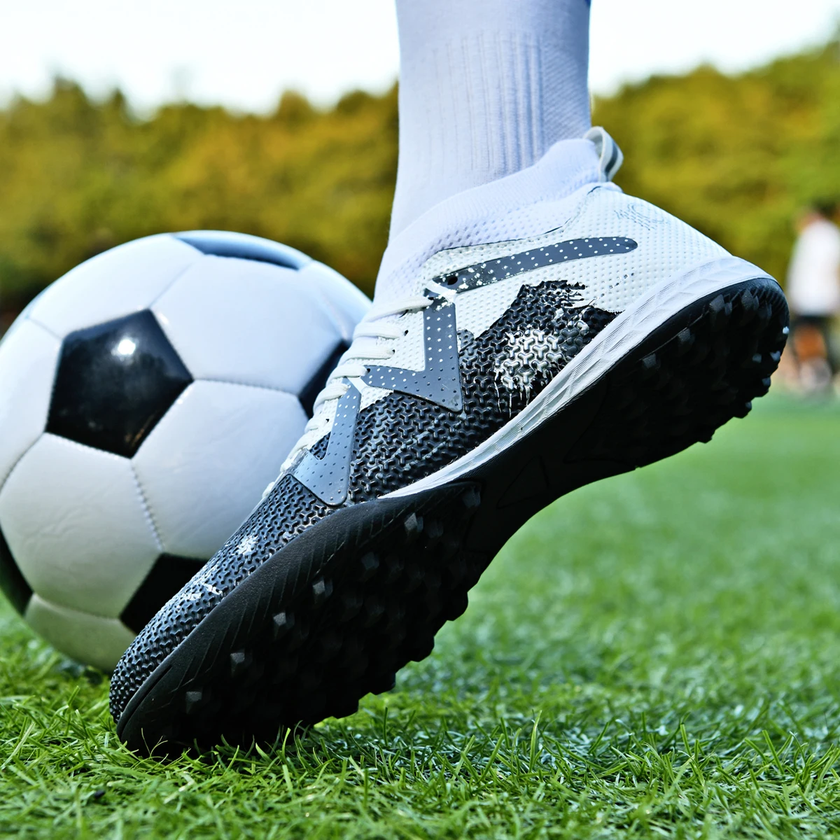 Men TF Turf Soccer Shoes, Breathable PU Upper Anti-slip Rubber Cleats, Adult Football Sneakers for Artificial Grass Training