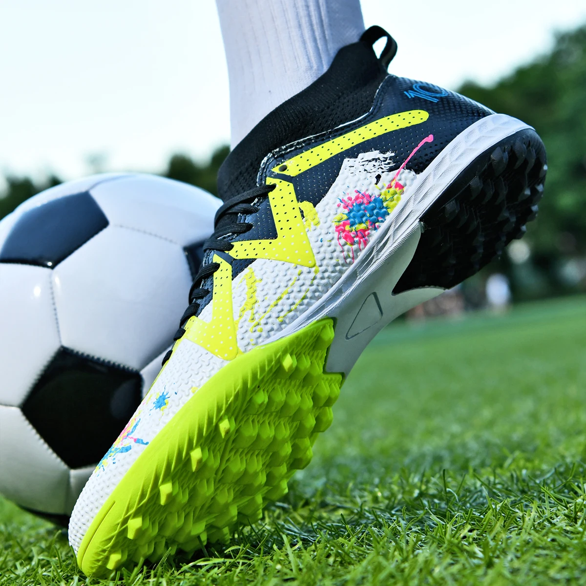 Men TF Turf Soccer Shoes, Breathable PU Upper Anti-slip Rubber Cleats, Adult Football Sneakers for Artificial Grass Training