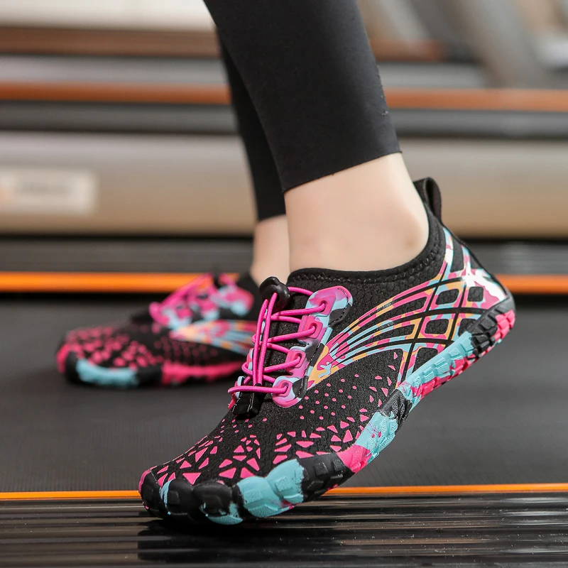 Quick-drying Indoor Fitness Outdoor Women's Water Shoes Swimming Barefoot Five Fingers Aqua Shoes Beach Seaside Light Sneakers