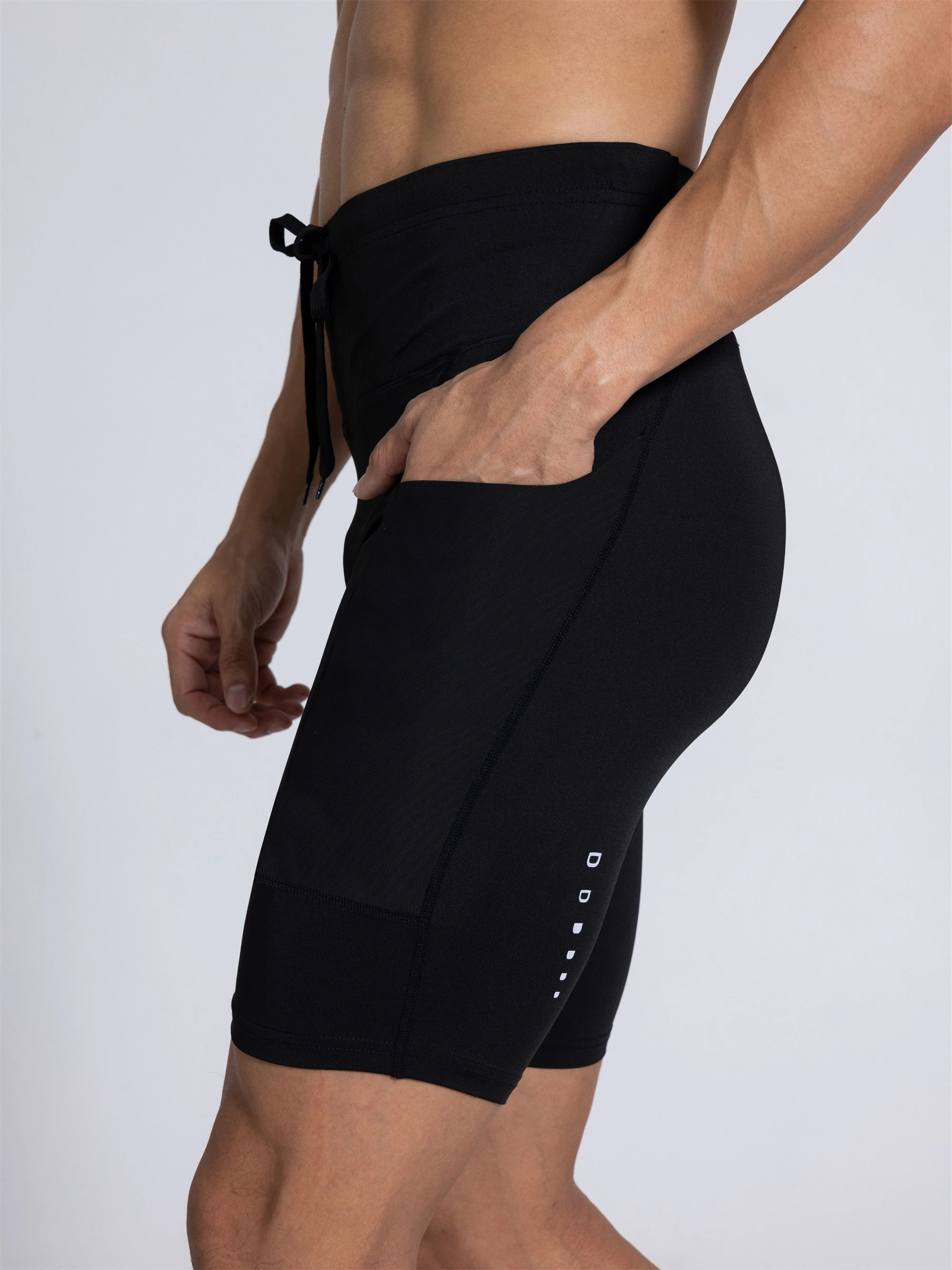 Men Women Yoga Running Shorts Pockets Outdoor Sports Half Pants Tights Exercise Fitness Gym Cycling Shorts Leggings Quick Drying