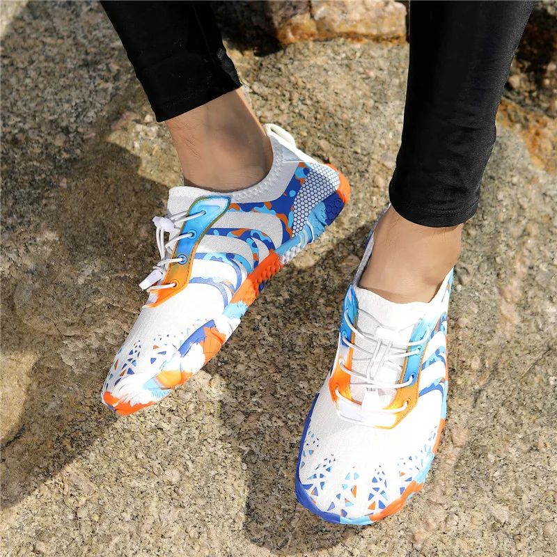 Unisex Quick-Drying Barefoot Water Shoes, Non-Slip, Breathable, Lightweight, Suitable for Swimming, Diving, Surfing, Beach, Yoga, Fitness, and River Tracing