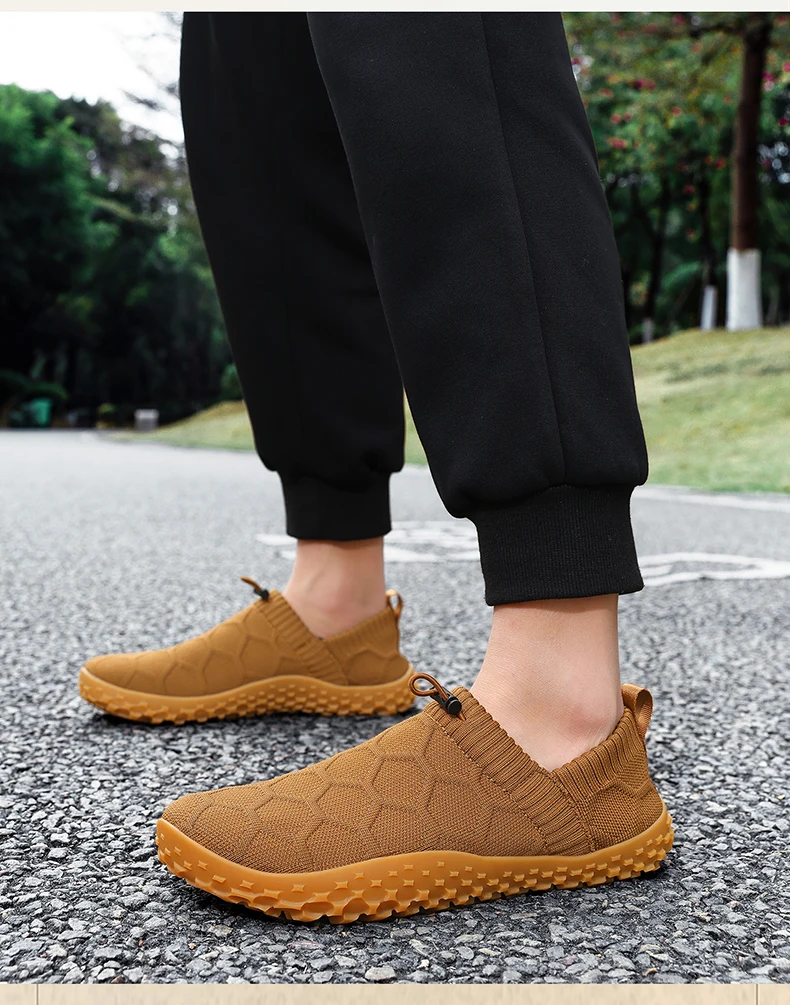 New Men's Wide Head Barefoot Shoes Anti Slip Breathable Walking Shoes for Men Wear-resistant Lightweight Running Sneakers 36-48