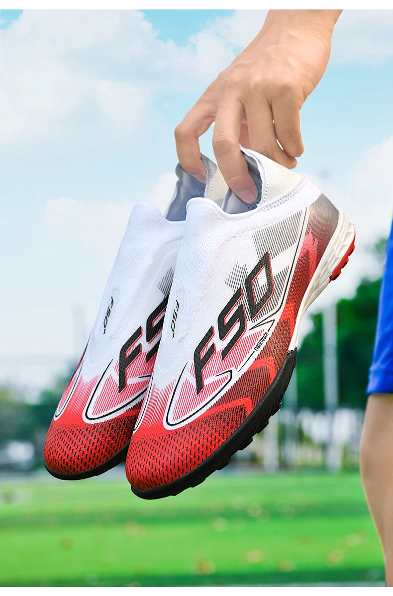 Men New Football Boots Grass Professional Original Resistant Casual Male Soccer Shoes Top Quality Ultralight Football Shoes