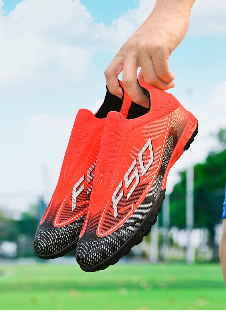 Men New Football Boots Grass Professional Original Resistant Casual Male Soccer Shoes Top Quality Ultralight Football Shoes
