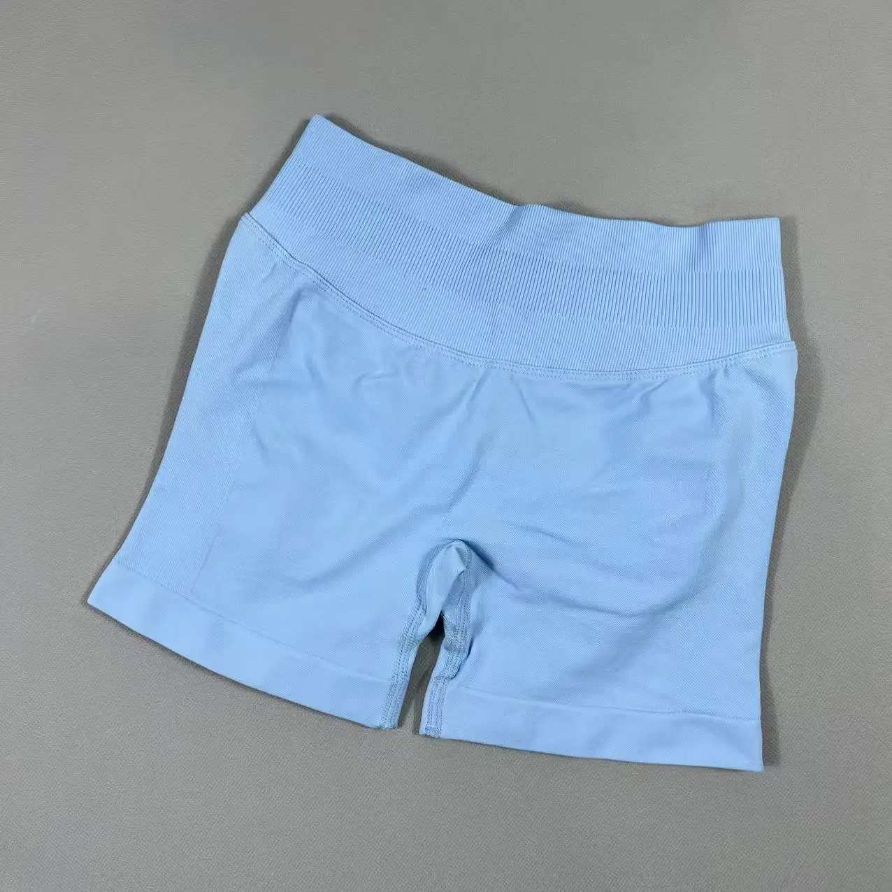 2026 New 4.5" Women Seamless Yoga Biker Shorts Low Waist Scrunch Bum Butt Lifting Tights Running Fitness Gym Workout Shorts