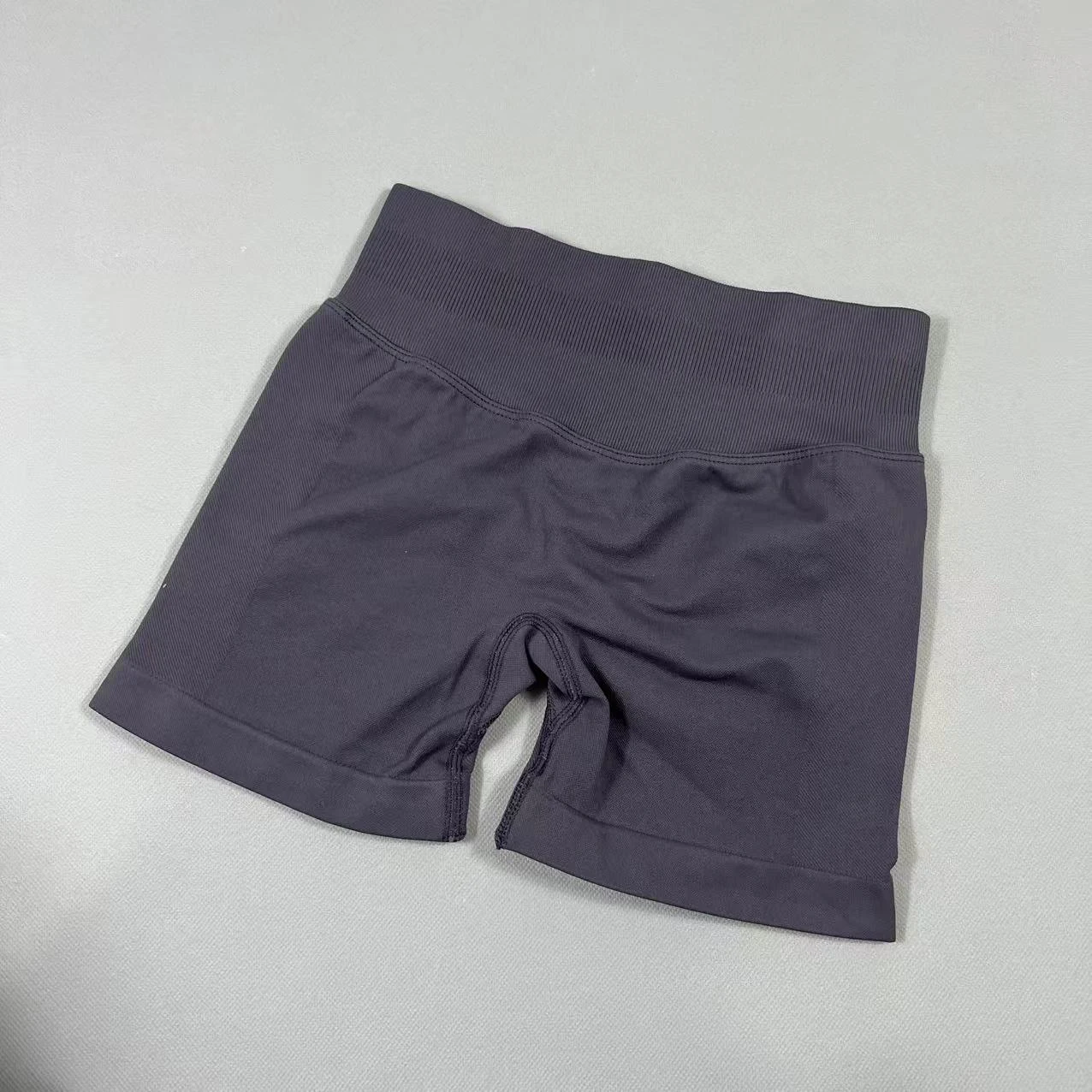 2026 New 4.5" Women Seamless Yoga Biker Shorts Low Waist Scrunch Bum Butt Lifting Tights Running Fitness Gym Workout Shorts