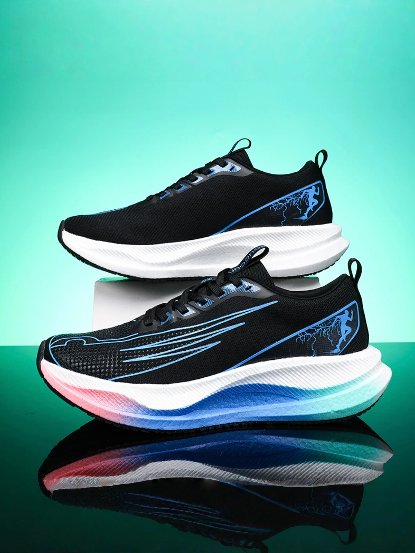 Men's Ultra-Light Professional Marathon Running Shoes, Featuring a Breathable Low-Top Design, Suitable for Year-Round Training, Gym Workouts, and Track and Field Sports