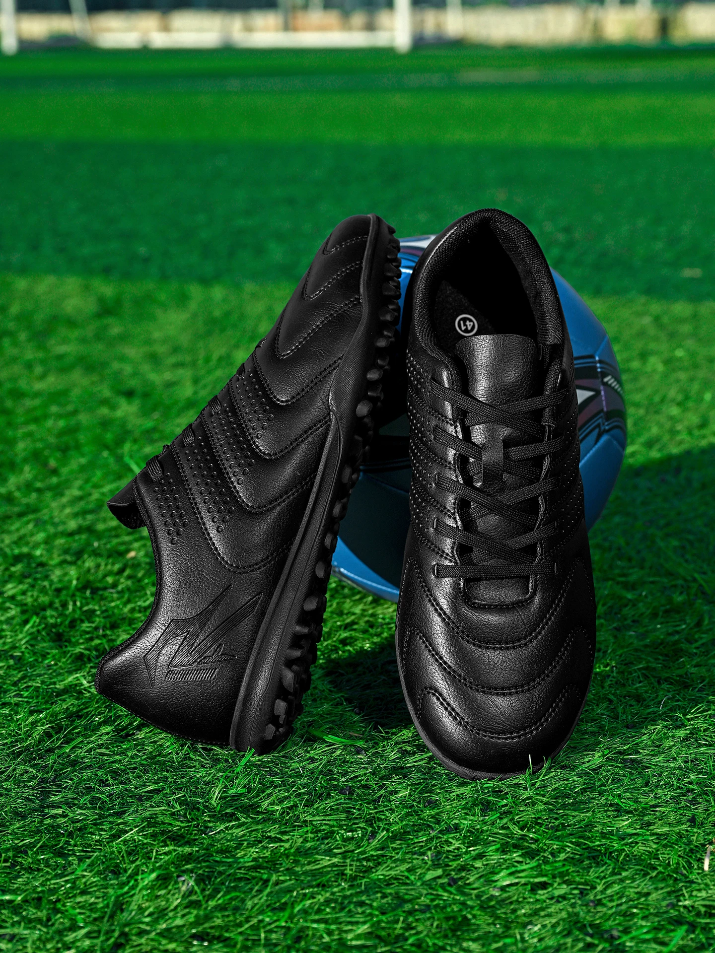 Unisex Adult TF Soccer Shoes PU Breath Fabric Rubber Dense Stud Anti-slip Wearproof Artificial Turf Daily Training Sneakers
