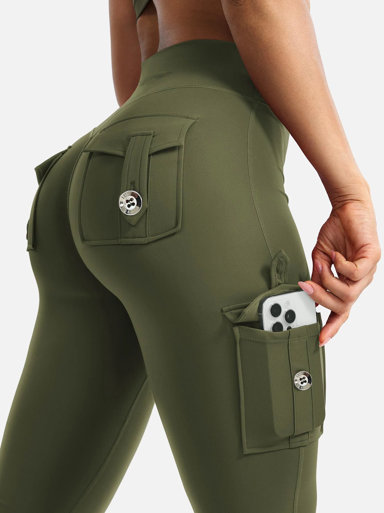 Essential Women's Fitness Pants: High-Waisted Flared Workout Pants with Pockets, Shaping and Tummy-Control Fitness Pants.