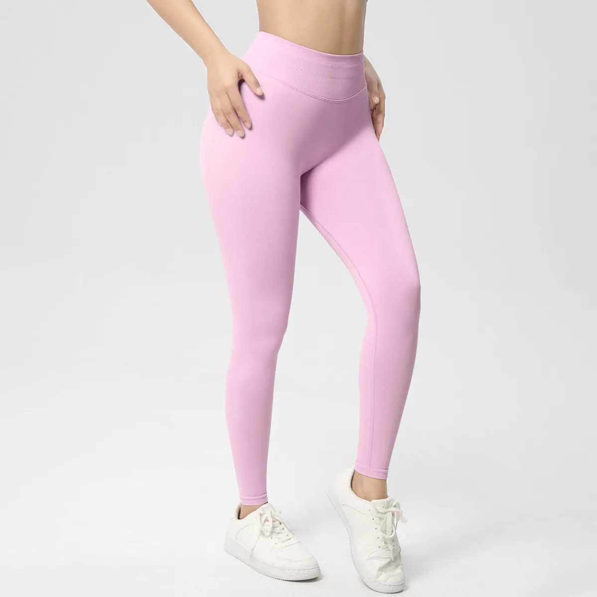 Women's Seamless Cropped Leggings - Peach Butt-Enhancing & Lifting for Yoga, Running & Fitness