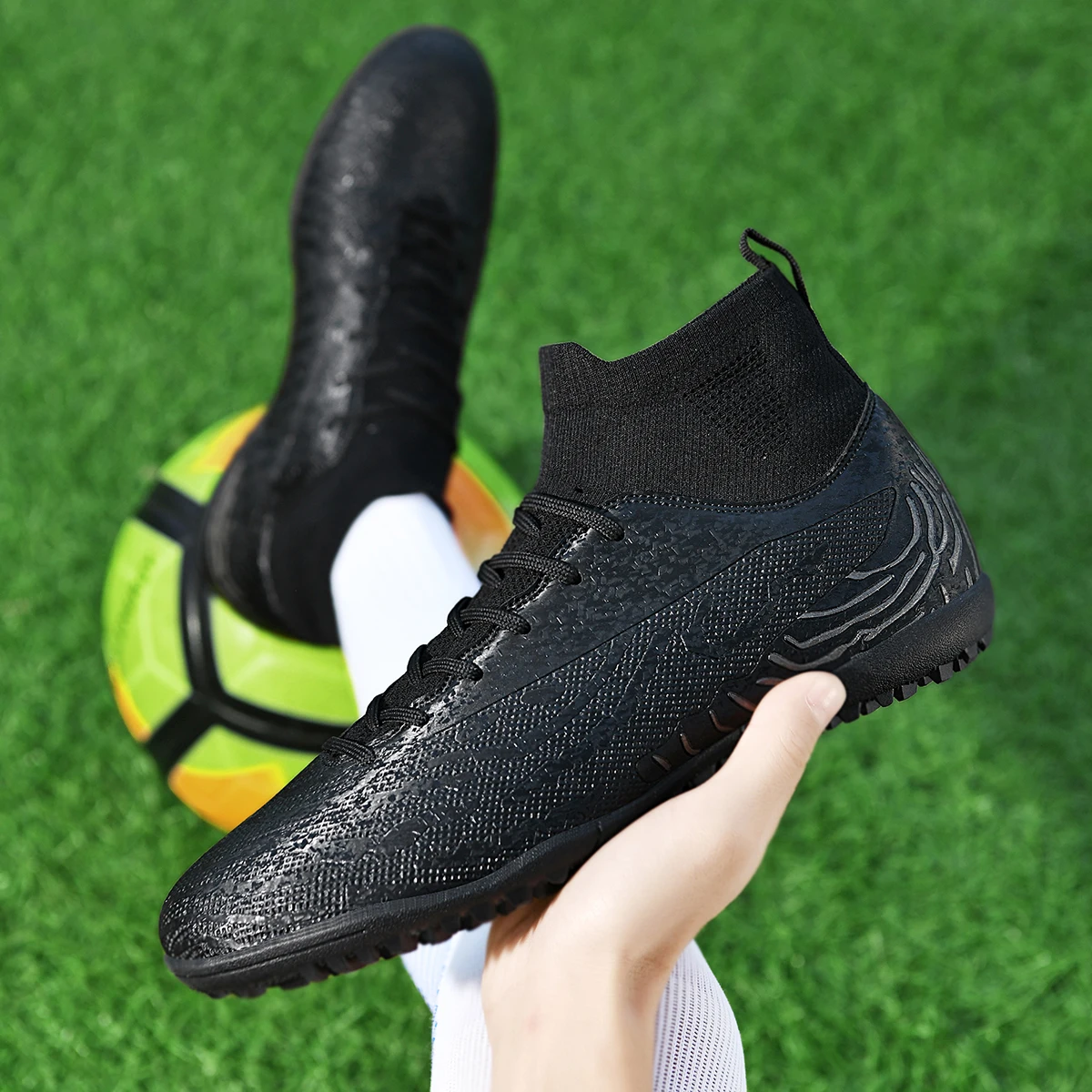 Men & Women TF Stud Football Boots, Anti-slip, Leather Material, Suitable for Student & Adult Training, Artificial & Natural Gra