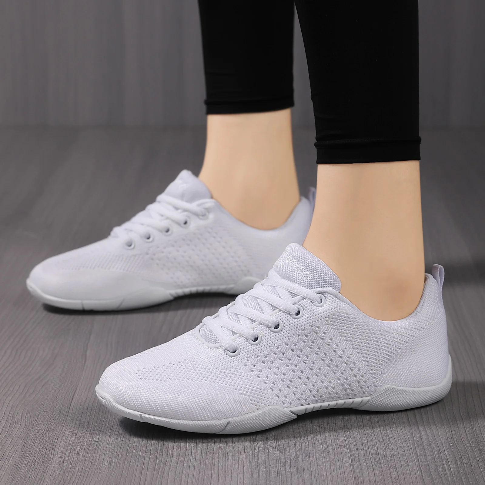 852 Breathable Mesh Aerobics Shoes Women Lightweight Cheerleading Sneakers Non‑slip Sole Youth Girls Dancing Training Shoes