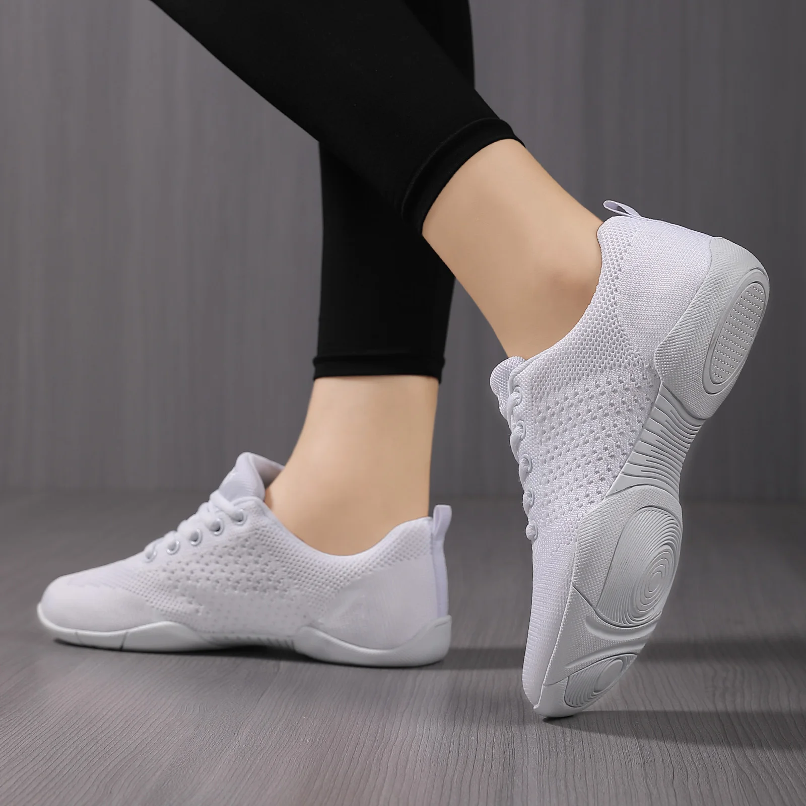 852 Breathable Mesh Aerobics Shoes Women Lightweight Cheerleading Sneakers Non‑slip Sole Youth Girls Dancing Training Shoes