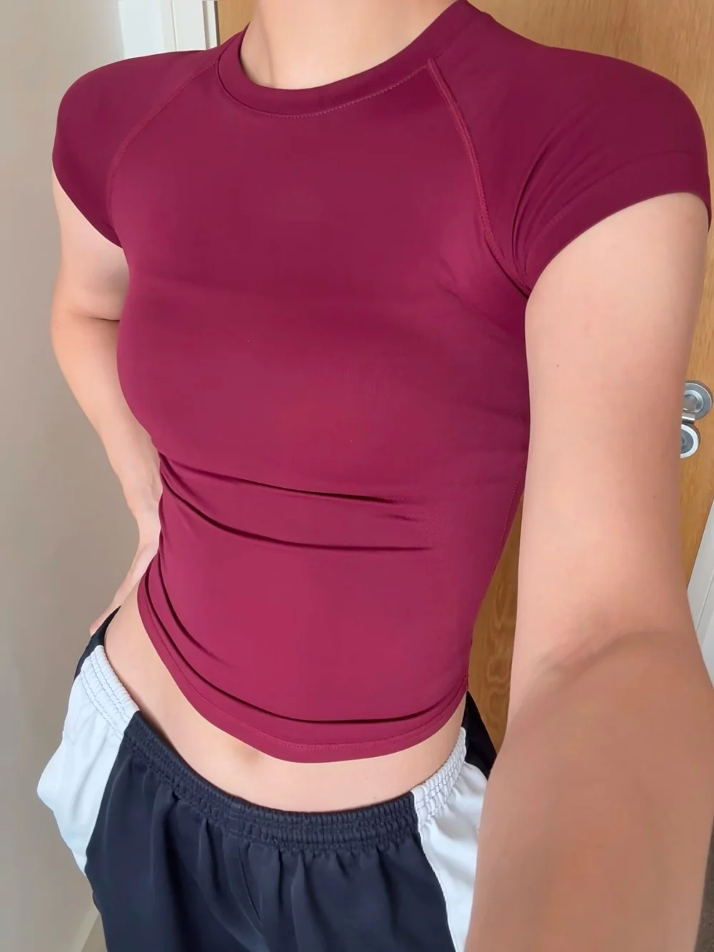 Histello Women Short Sleeve Slim Fit Seamless Yoga Bodysuit Sculpting Body Shaper Breathable Running Gym Pilates Fitness Shirts