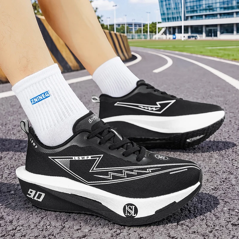 Men's Shock-Absorbing Breathable Running Shoes - All-Season Low-Top Training Sneakers for Hiking and Casual Wear, Fashionable Sports Style Trendy Shoes