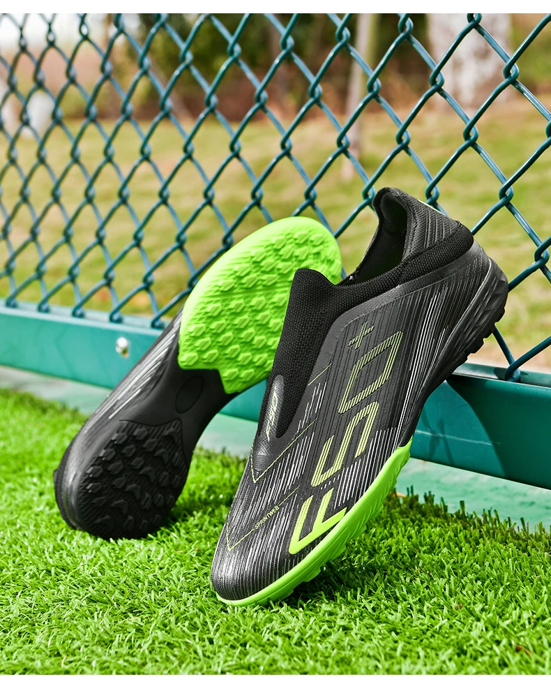New Men's Football Boots Grass Cleats Futsal Comfortable Turf Soccer Shoes Sport Ultralight Fg Non Slip Indoor Adult Non-Slip