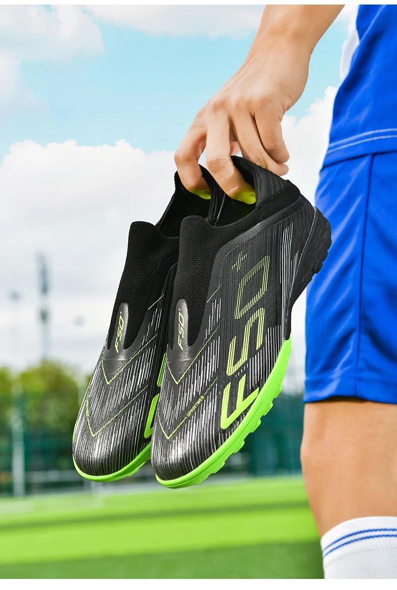 New Men's Football Boots Grass Cleats Futsal Comfortable Turf Soccer Shoes Sport Ultralight Fg Non Slip Indoor Adult Non-Slip
