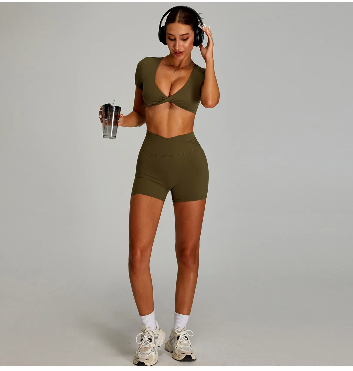 Women Outfits Yoga Suit 2PCS Sports Set Quick-Drying Gym Set Women Tracksuit Running Workout Short Sleeves Sports Yoga Clothing