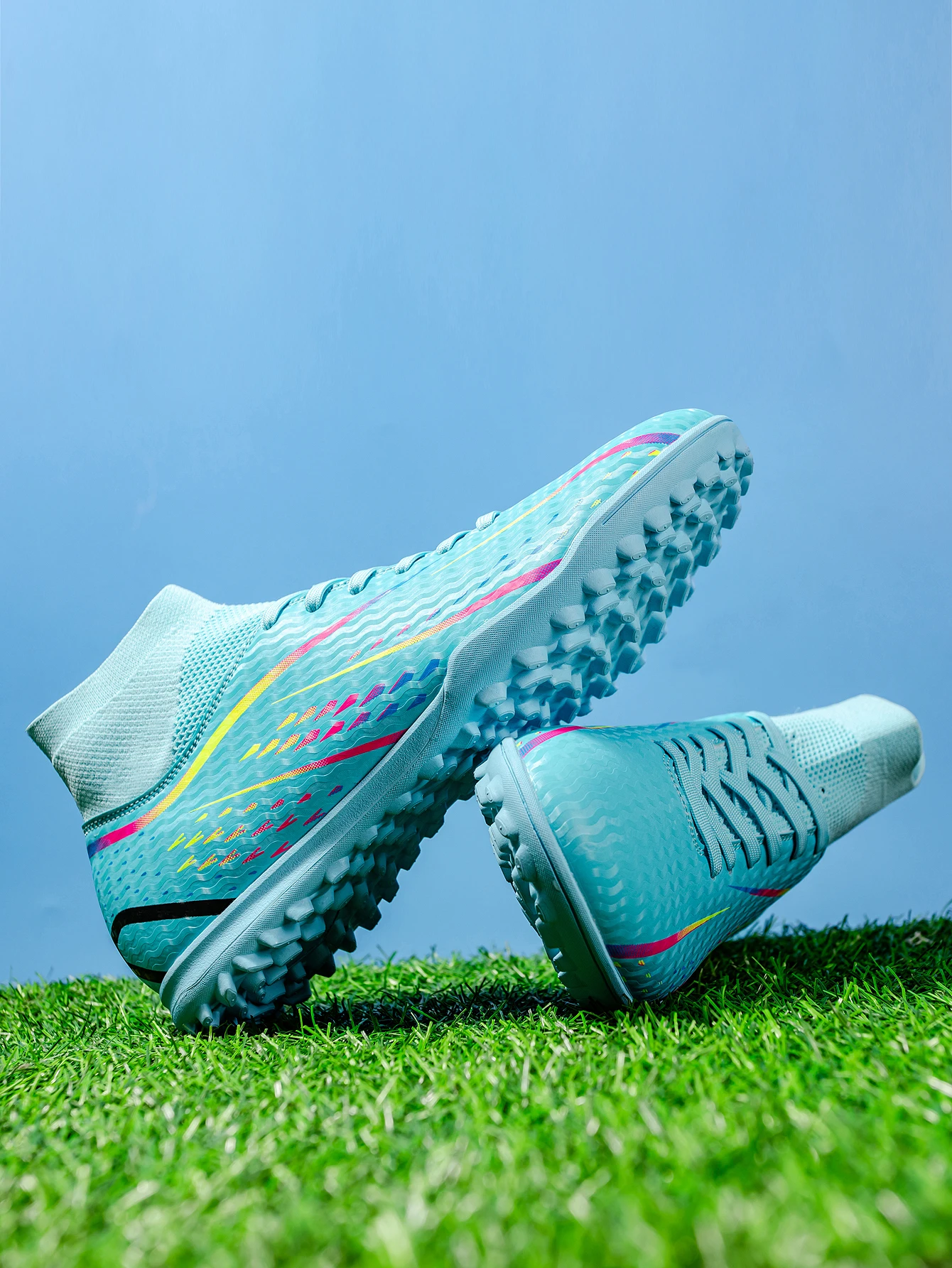 Professional Training TF Soccer Shoes for Men Women Kids PU+Fabric Breathable Wear-Resistant Rubber Sole