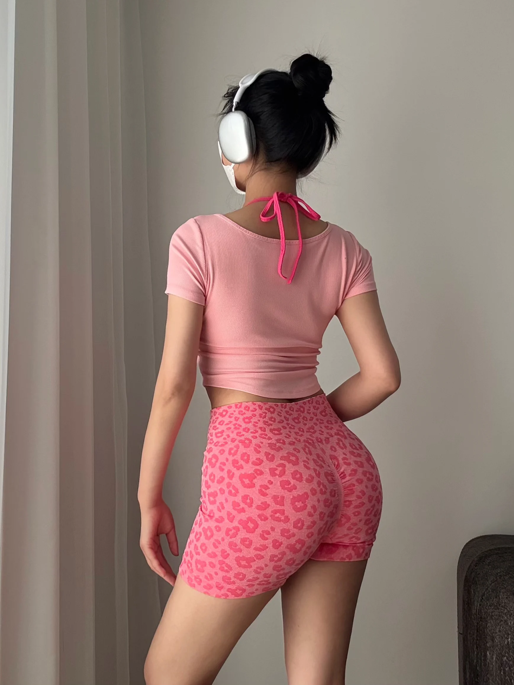 Women's Leopard Print High-Waisted Biker Shorts-Peach Butt-Lifting,Slim-Fit,Quick-Drying,Stretchy for Running,Yoga & Fitness