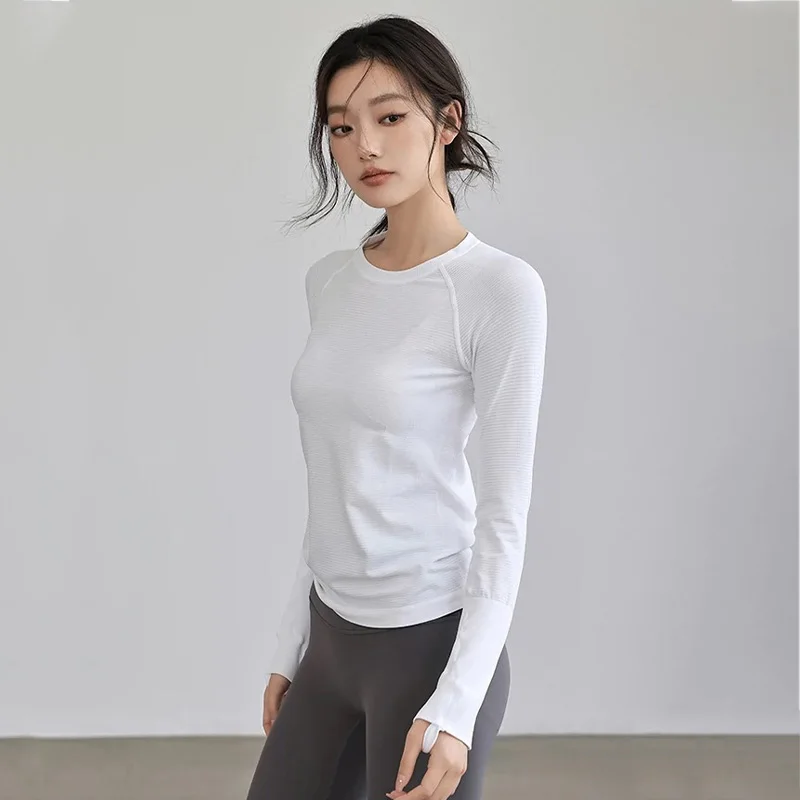 Women's Autumn & Winter Yoga Training Top, High Stretch Slim Fit Crew Neck, Quick-Dry Long Sleeve Sports Fitness Shirt