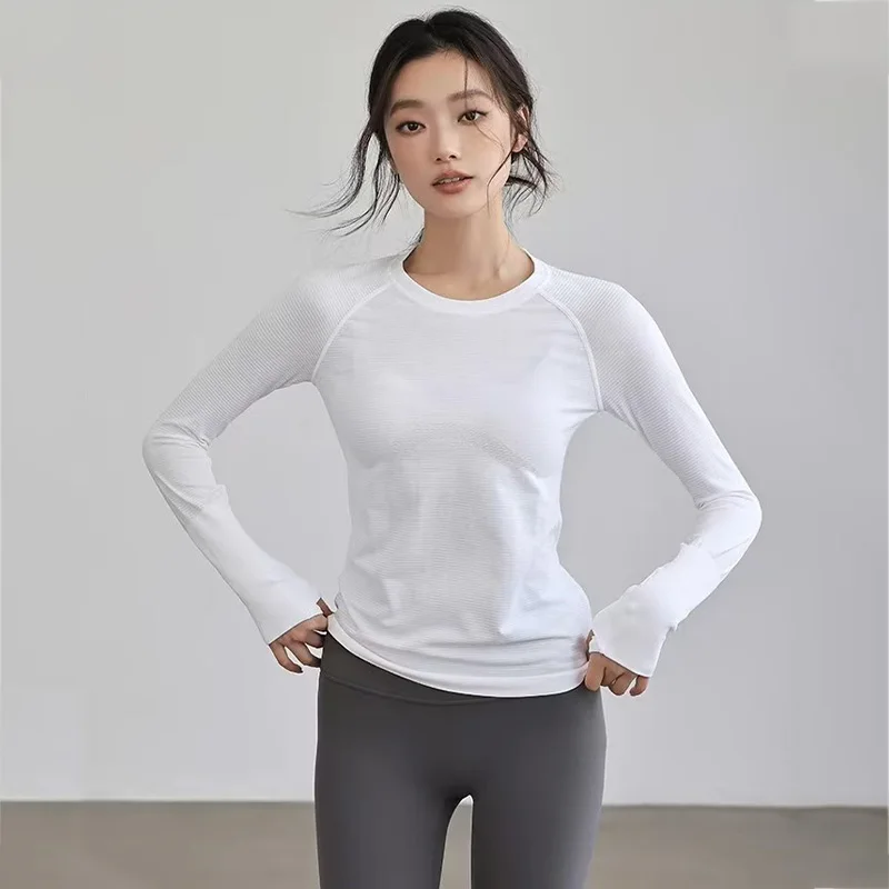 Women's Autumn & Winter Yoga Training Top, High Stretch Slim Fit Crew Neck, Quick-Dry Long Sleeve Sports Fitness Shirt