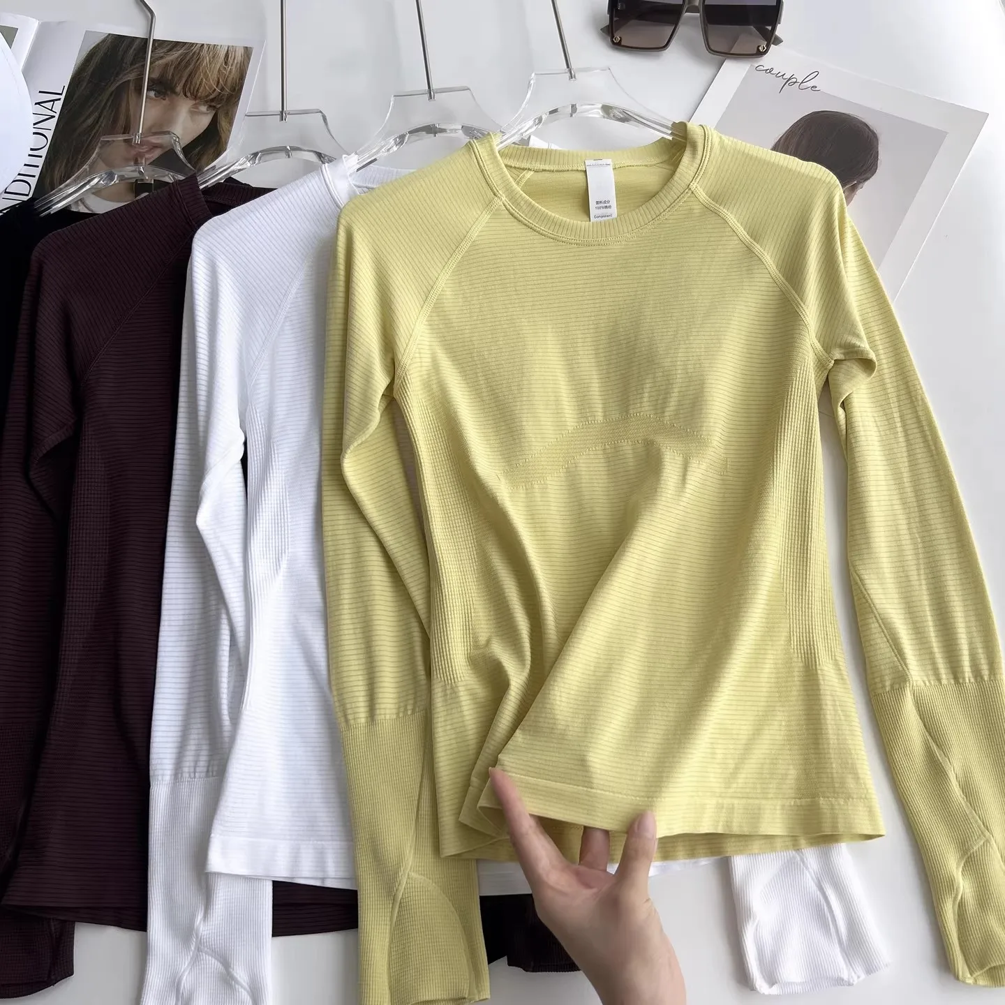Women's Autumn & Winter Yoga Training Top, High Stretch Slim Fit Crew Neck, Quick-Dry Long Sleeve Sports Fitness Shirt