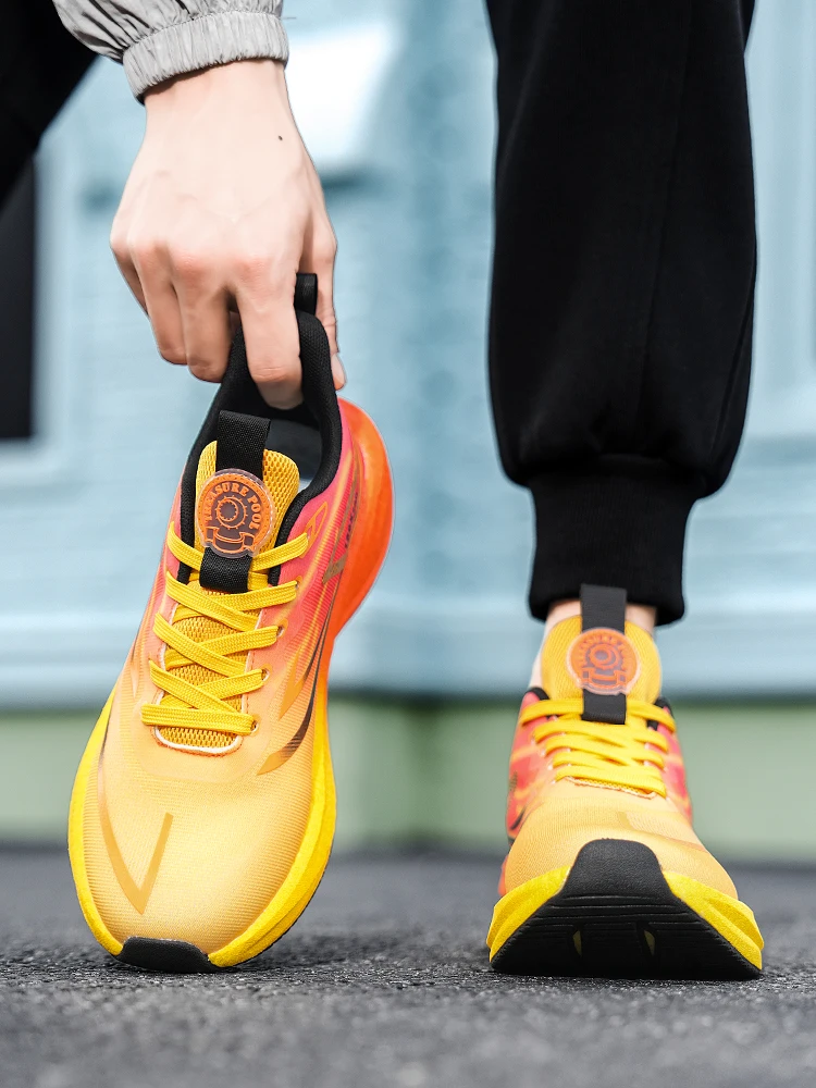 2026 New Men's and Women's Running Shoes Breathable Leisure Sports Shoes Non-Slip Cushioning Comfortable Tennis Shoes Male 36-45
