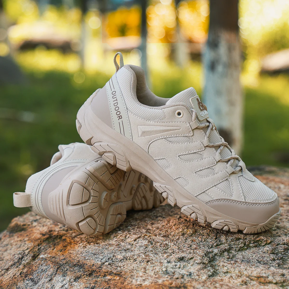 Men Off-Road Hiking Shoes Mountain Sneakers Winter Retro Leather Shoe Sport Outdoor Black Trail Running Footwear Low Top Spring