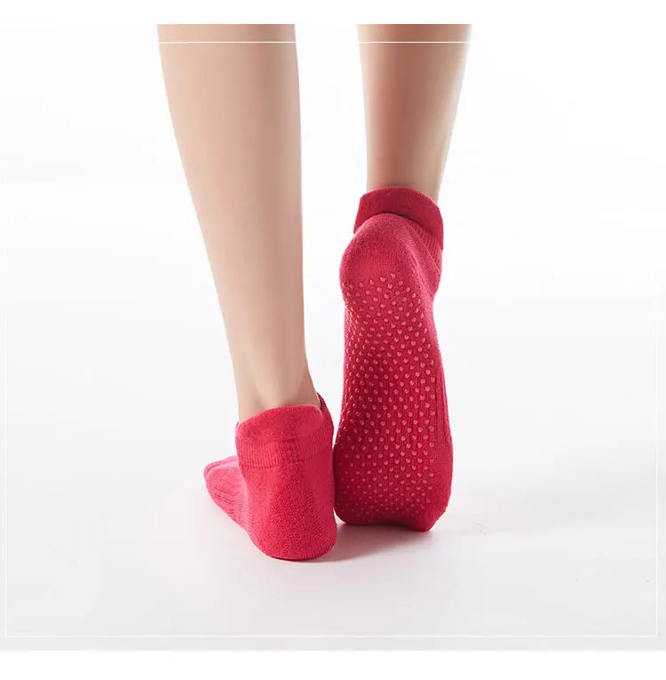 Non-Slip Yoga Socks Women Breathable Fitness Cotton Pilates Sock Ladies Gym Workout Ballet Dance Sports Socks