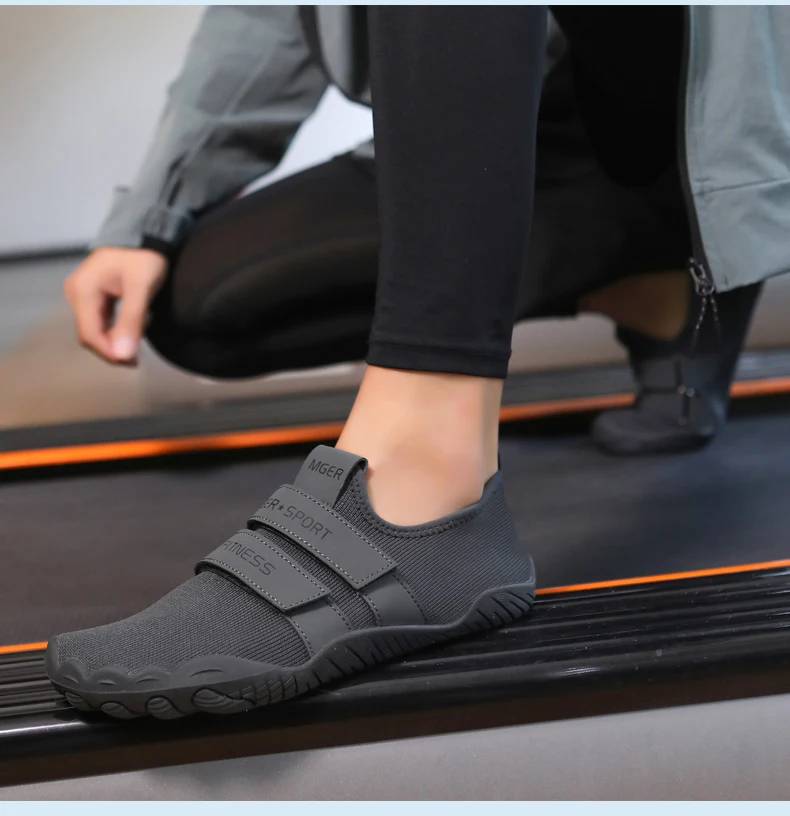 Large Size Unisex Gym Lightweight Sports Hard Pull Squat Training Shoes Pro Hook & Loop Weightlifting Shoes Sumo Shoes 35-46#