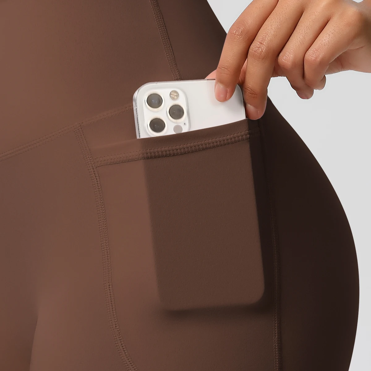 Women's Solid Color Nylon Yoga Tightening Tummy Lifting Shorts Outdoor Cycling Running With Pockets Sports Shorts Gym Pilates