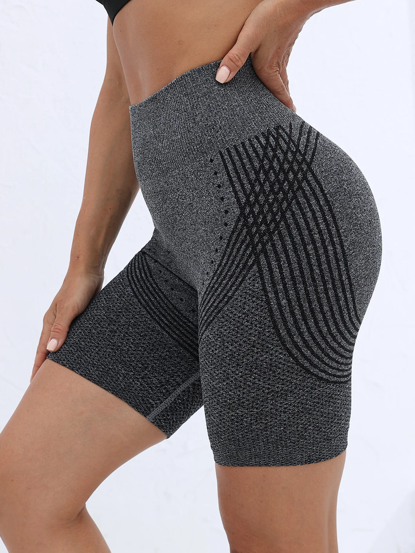New Women's Fitness Shorts Seamless Fitness Sports Yoga High Waisted Shorts